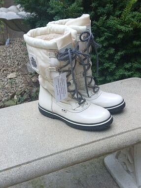 Coach "Sage" cold weather snow boots Sz 6.5
